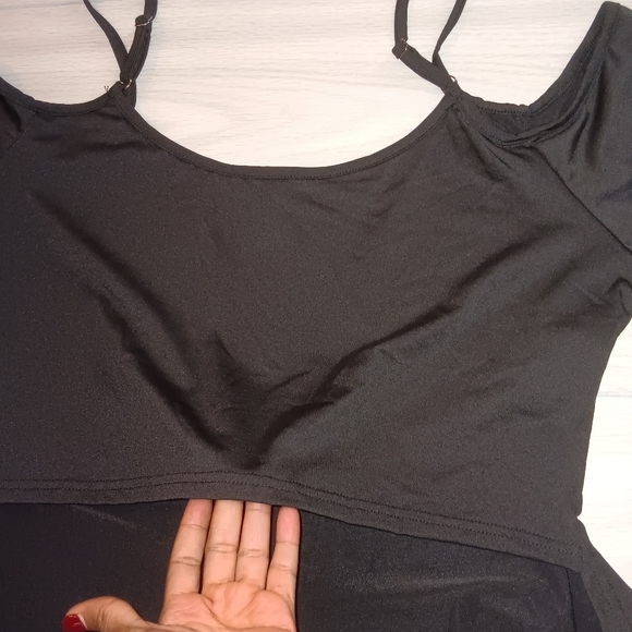 Women Solid Color Short Sleeve Off Shoulder Top And Wide Leg Pants Two-Piece Set - Picture 9 of 16